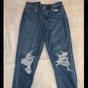 ⭐️ COMFY ⭐️ AE Mom Jean